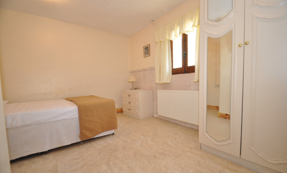 Resale - 7. Finca / Country property - Pinoso - Pinoso - Town