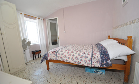 Resale - 7. Finca / Country property - Pinoso - Pinoso - Town
