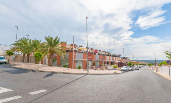 Lange termijn verhuur - Commercieel vastgoed - San Fulgencio - Costa Blanca Zuid