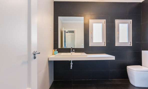 Reventa - 3. Casa indepiende - MOLINA DEL SEGURA