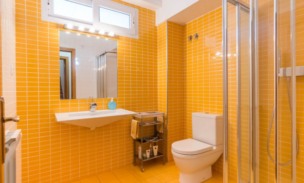 Reventa - 3. Casa indepiende - MOLINA DEL SEGURA