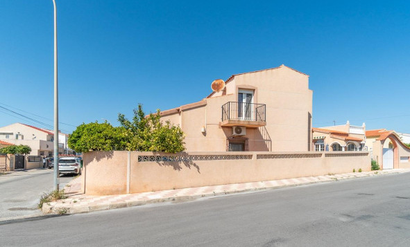 Reventa - 3. Casa indepiende - San Fulgencio - Costa Blanca Sur