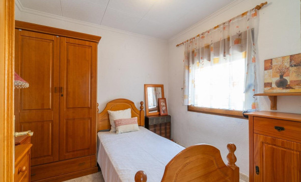 Reventa - 3. Casa indepiende - San Fulgencio - Costa Blanca Sur