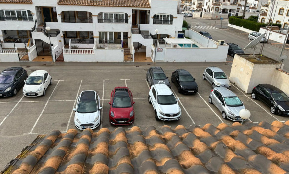 Reventa - 1. Apartamento / piso - Vistabella - Costa Blanca Sur