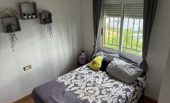 Reventa - 1. Apartamento / piso - Vistabella - Costa Blanca Sur