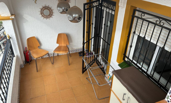 Reventa - 1. Apartamento / piso - Vistabella - Costa Blanca Sur