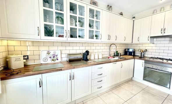 Resale - 3. Detached house - Villamartin - Costa Blanca South