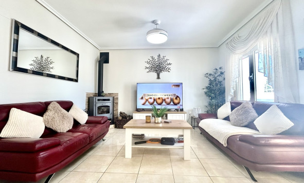 Resale - 3. Detached house - Villamartin - Costa Blanca South