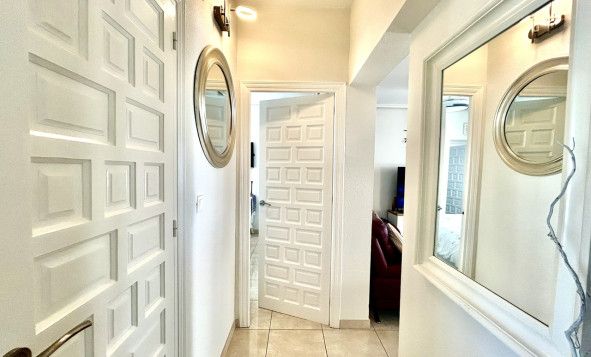 Resale - 3. Detached house - Villamartin - Costa Blanca South