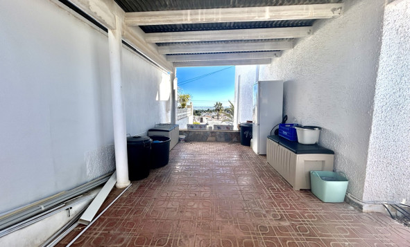 Resale - 3. Detached house - Villamartin - Costa Blanca South
