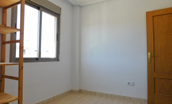 Resale - 1. Apartment / flat - San Miguel de Salinas - Costa Blanca South