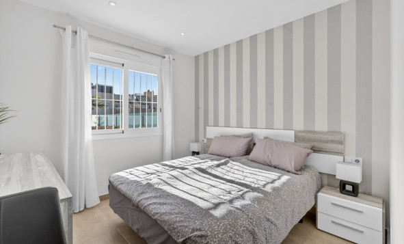 Resale - 1. Apartment / flat - Torrevieja - Costa Blanca South