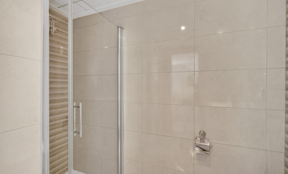 Resale - 1. Apartment / flat - Torrevieja - Costa Blanca South