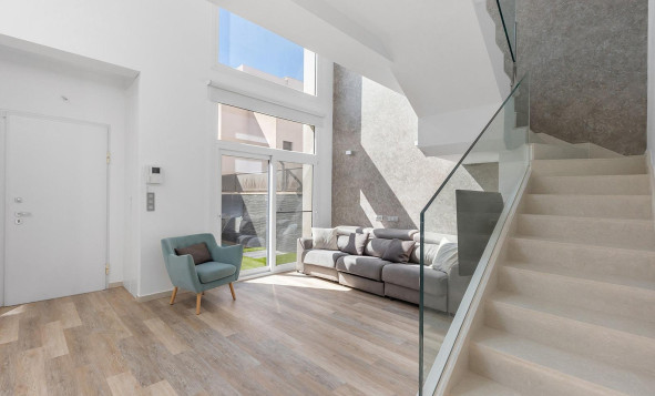 Herverkoop - 3. Vrijstaande villa - Rojales - Pueblo bravo