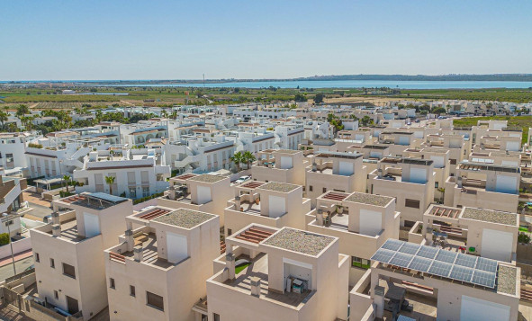 Herverkoop - 3. Vrijstaande villa - Rojales - Pueblo bravo