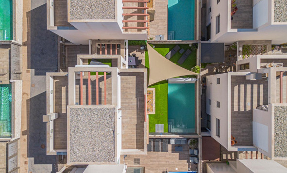 Herverkoop - 3. Vrijstaande villa - Rojales - Pueblo bravo