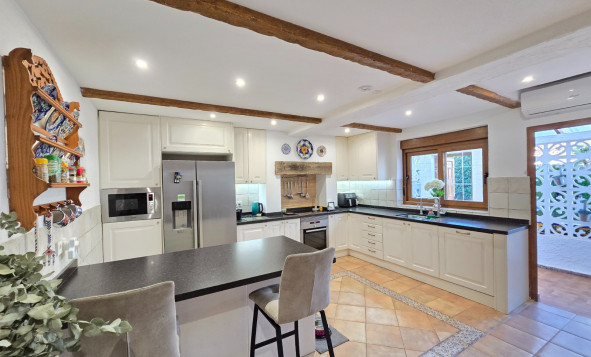 Herverkoop - Villa * - Orihuela Costa - Costa Blanca Zuid