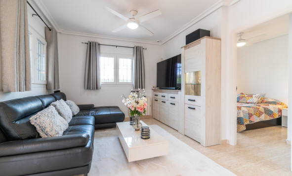 Herverkoop - 3. Vrijstaande villa - Orihuela Costa - Zeniamar-Horizonte-La Campana