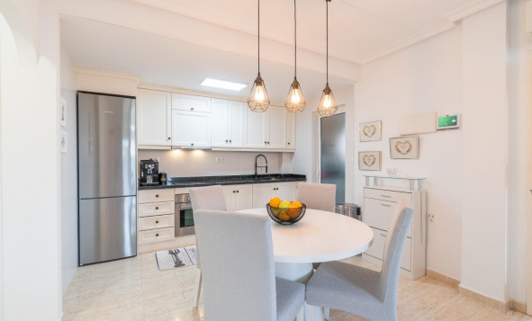 Herverkoop - 3. Vrijstaande villa - Orihuela Costa - Zeniamar-Horizonte-La Campana