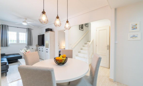 Herverkoop - 3. Vrijstaande villa - Orihuela Costa - Zeniamar-Horizonte-La Campana