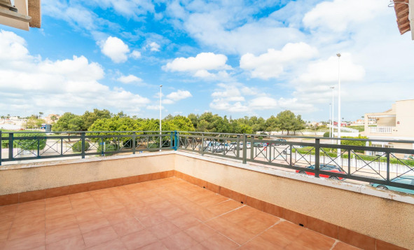 Herverkoop - 3. Vrijstaande villa - Orihuela Costa - Zeniamar-Horizonte-La Campana