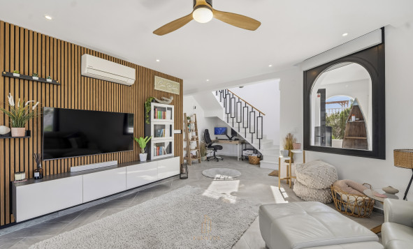 Herverkoop - 3. Vrijstaande villa - Torrevieja - Costa Blanca Zuid