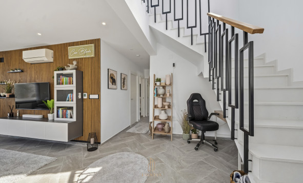 Herverkoop - 3. Vrijstaande villa - Torrevieja - Costa Blanca Zuid