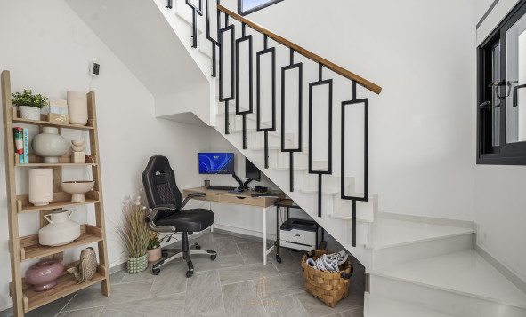 Herverkoop - 3. Vrijstaande villa - Torrevieja - Costa Blanca Zuid