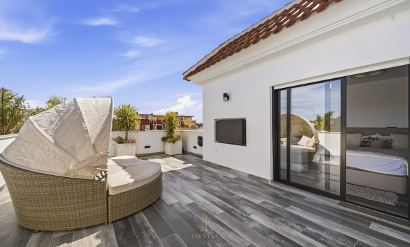 Herverkoop - 3. Vrijstaande villa - Torrevieja - Costa Blanca Zuid