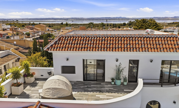 Herverkoop - 3. Vrijstaande villa - Torrevieja - Costa Blanca Zuid