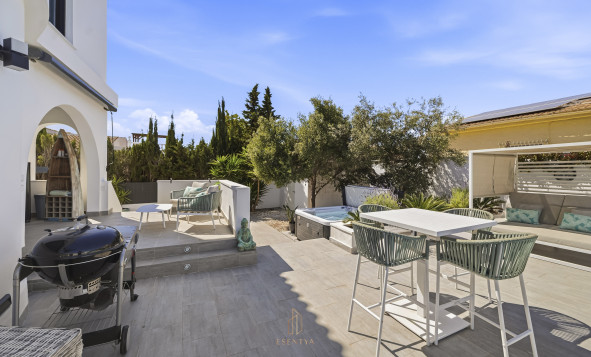 Herverkoop - 3. Vrijstaande villa - Torrevieja - Costa Blanca Zuid