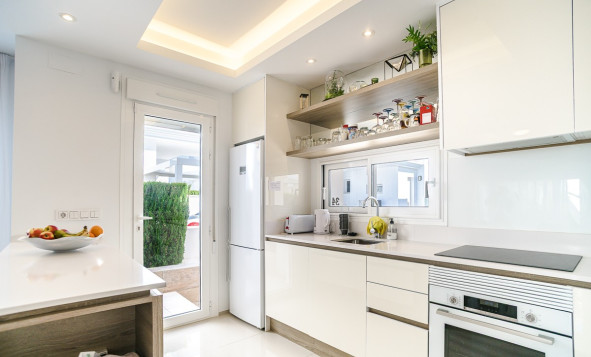 Herverkoop - 3. Vrijstaande villa - Ciudad Quesada - Costa Blanca Zuid