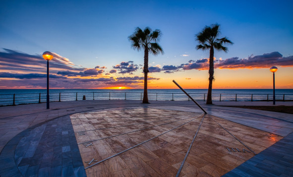 Herverkoop - 3. Vrijstaande villa - Playa Flamenca - Sportcentre