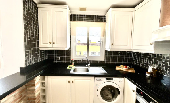 Herverkoop - 1. Appartement / flat - Villamartin - Costa Blanca Zuid