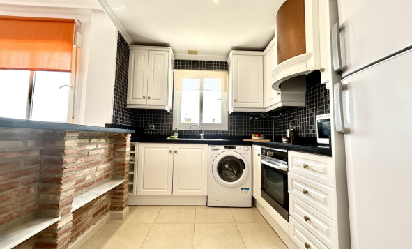 Herverkoop - 1. Appartement / flat - Villamartin - Costa Blanca Zuid