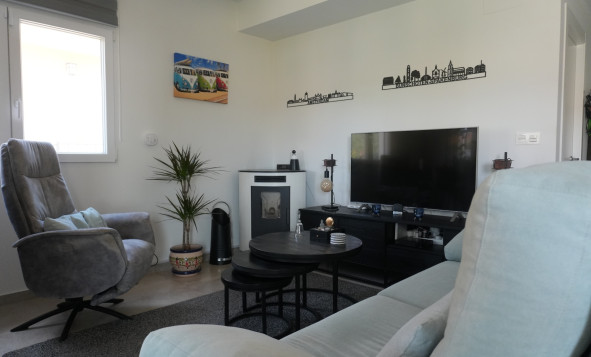 Reventa - 6. Independent villa - La Romana - Costa Blanca Norte 