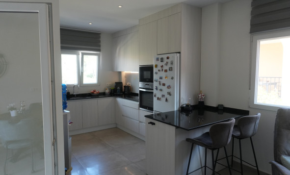 Herverkoop - 6. Vrijstaande villa - La Romana - Costa Blanca Noord