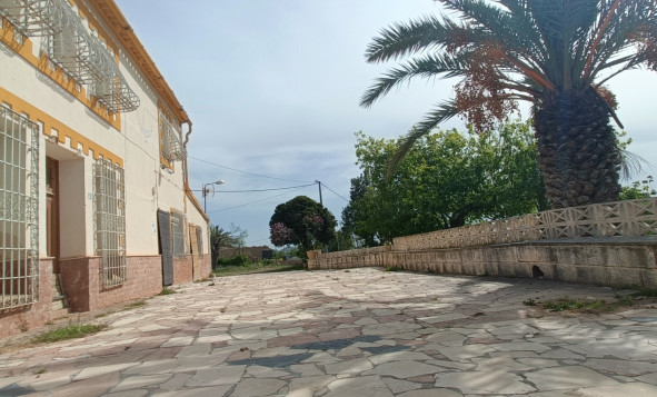 Herverkoop - 6. Vrijstaande villa - La Romana - Costa Blanca Noord