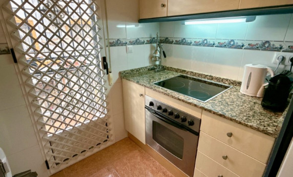 Herverkoop - 3. Vrijstaande villa - Orihuela - Desamparados - Hurchillo - Torremendo