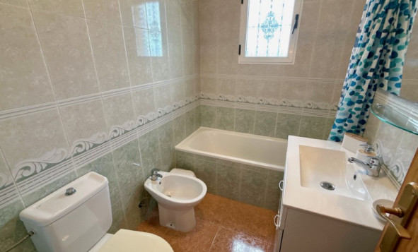 Herverkoop - 3. Vrijstaande villa - Orihuela - Desamparados - Hurchillo - Torremendo