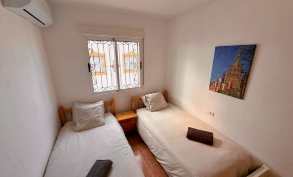 Herverkoop - 3. Vrijstaande villa - Orihuela - Desamparados - Hurchillo - Torremendo