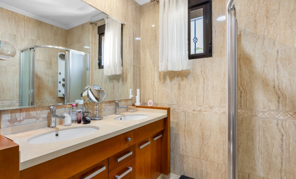 Resale - 7. Finca / Country property - Crevillent - Costa Blanca South