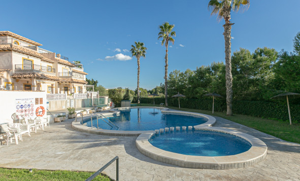 Resale - 4. Semi-detached villa - Playa Flamenca - Costa Blanca South