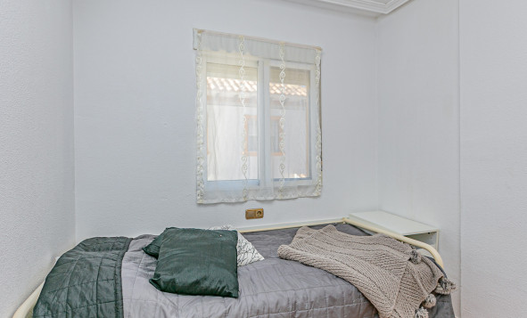 Resale - 4. Semi-detached villa - Playa Flamenca - Costa Blanca South