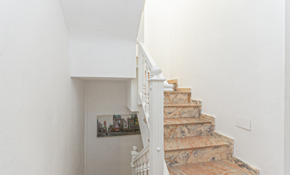 Resale - 4. Semi-detached villa - Playa Flamenca - Costa Blanca South