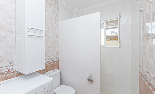 Resale - 4. Semi-detached villa - Playa Flamenca - Costa Blanca South