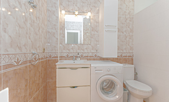 Resale - 4. Semi-detached villa - Playa Flamenca - Costa Blanca South