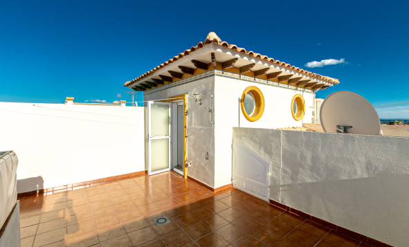 Resale - 4. Semi-detached villa - Playa Flamenca - Costa Blanca South