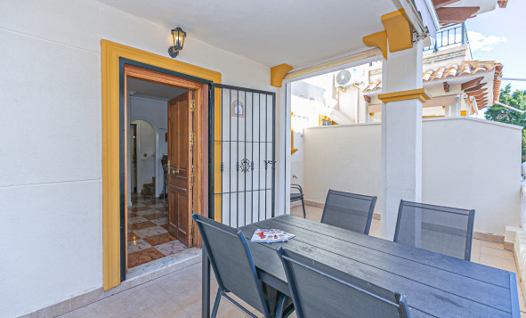 Resale - 4. Semi-detached villa - Playa Flamenca - Costa Blanca South
