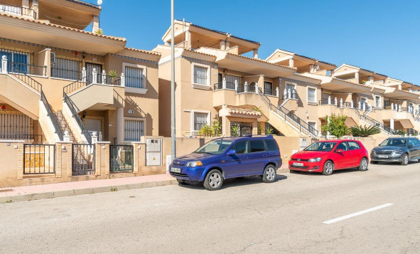 Reventa - 1. Apartamento / piso - Orihuela Costa - Costa Blanca Sur